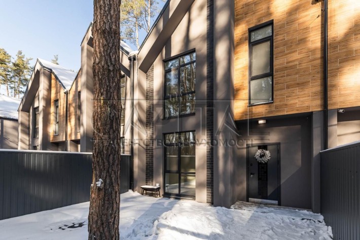 БЕЗ % ТЕРМІНОВО Продаж таунхаусу ТОРГ з ремонтом 105 м2  БУЧА - фото 1