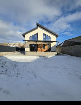 Продаж сучасного будинку в районі ДНС, неподалік від річки - фото 1