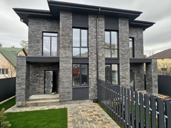 Будинок 170 м.кв. Готовий під ремонт! Центральні комунікації Ирпень