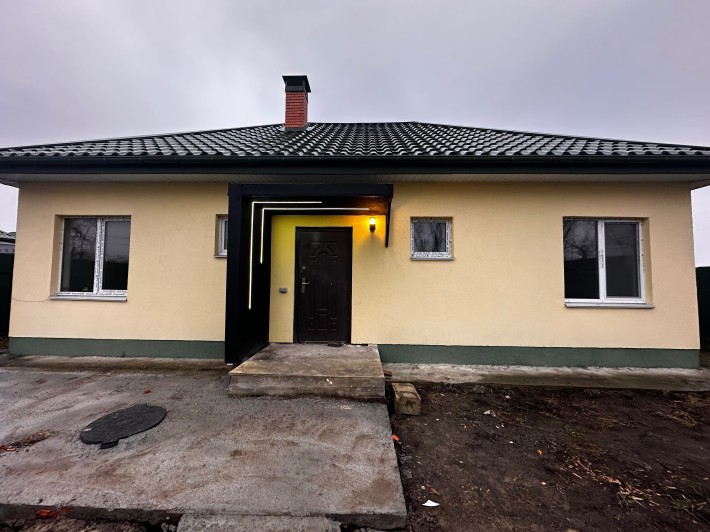 Продаж будинка Бориспіль центр 2.5 км Київ 18 км - фото 1