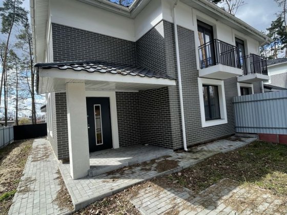 Продам дуплекс в котеджному містечку в Лісовій Бучі під чистову Буча