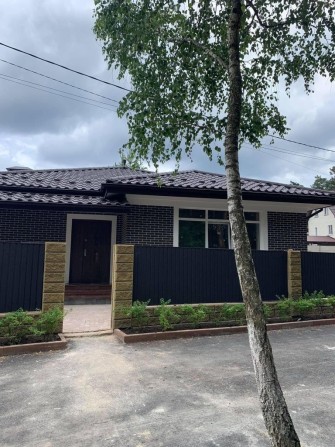 Одноэтажный дом в Лесной части Бучи - фото 1