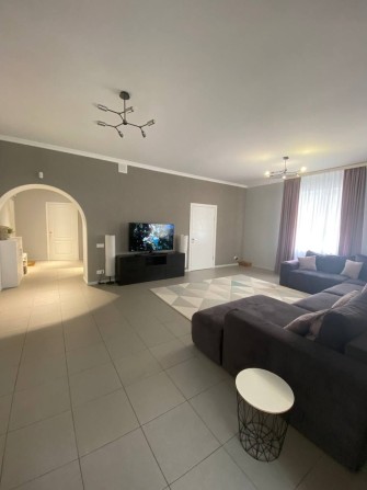 Одно этажный Таун!110м2 с террасой. Часть дома. Ирпень - фото 1