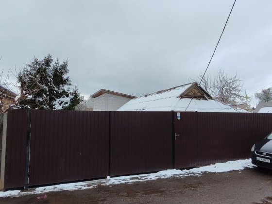 Дом на Гданцевке ул. Алексеенко 16 (возможно СТО). Кривий Ріг