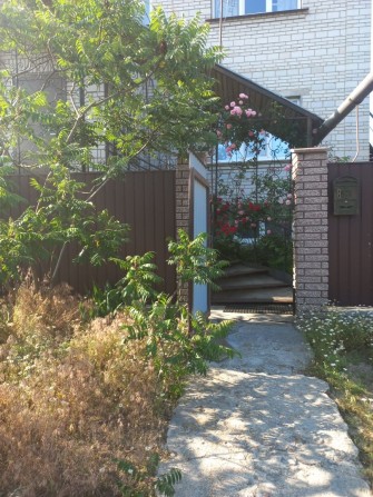 Приватний  будинок в центрі . - фото 1