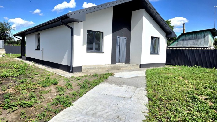 Газ! ЦЕНТР!Р-н ГІМНАЗІЇЇ ПЕРСПЕКТИВА ( 4 школа), БУДИНОК 95кв.м.на 8 - фото 1