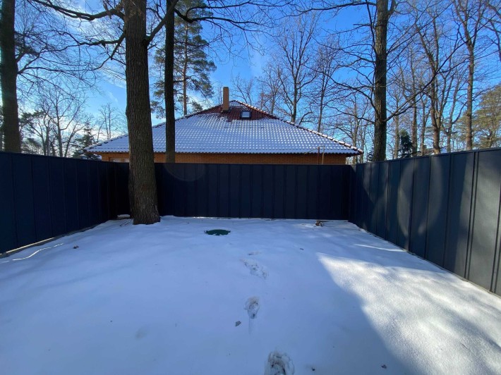 Дуплекс, який реально виглядає як «нормальний будинок», а не компроміс - фото 1