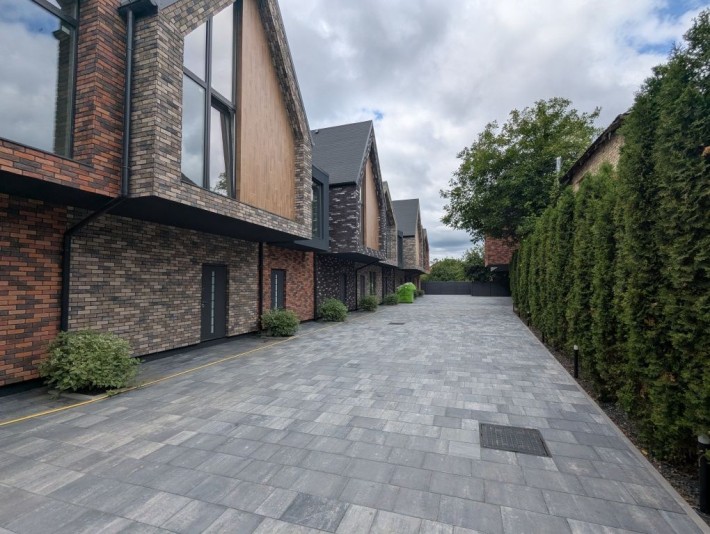 ТаунХауз в центрі Ірпеня Газ Міські комунікації - фото 1