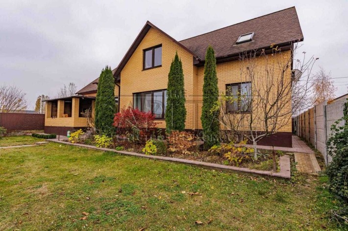 Продам шикарний будинок в м.Бориспіль (СТ»Ніко-Фінанс»)площею 298 м.кв - фото 1