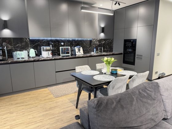 Дуплекс з красивим ремонтом! Укомплектований меблями і технікою Ирпень