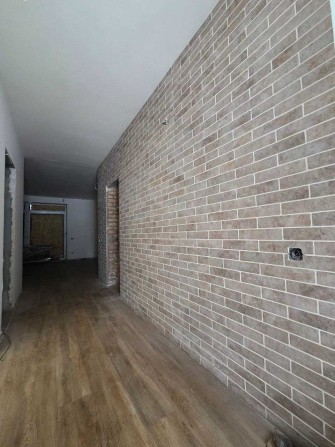 Таунхаус з незакінченим ремонтом навпроти школи! Зелена локація! Газ! - фото 1