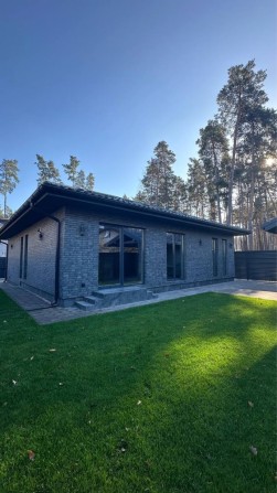 Стильний будинок 118 м² у Бучі 4 сотки Автономія, генератор, ремонт. - фото 1
