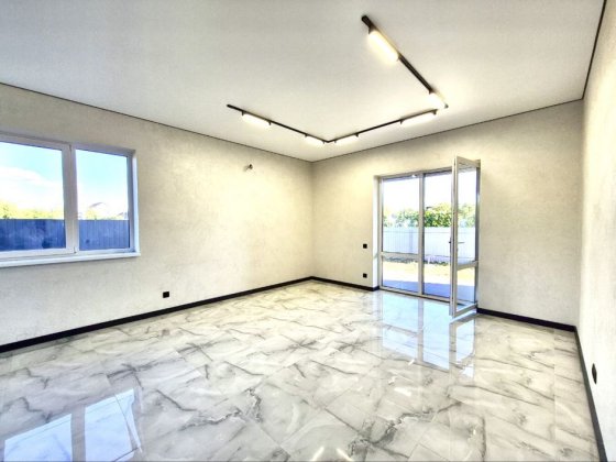 Будинок, р-н ветлікарні на 5 сотках Бориспіль