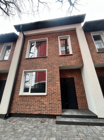 Таунхаус в центрі Ірпеня - фото 1