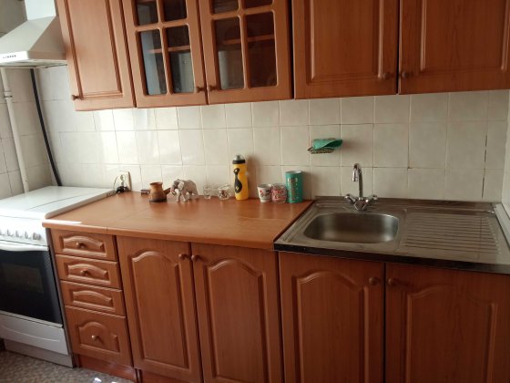 Комната без хозяев, просп. Глушкова, рядом ст.м. "Теремки" Киев