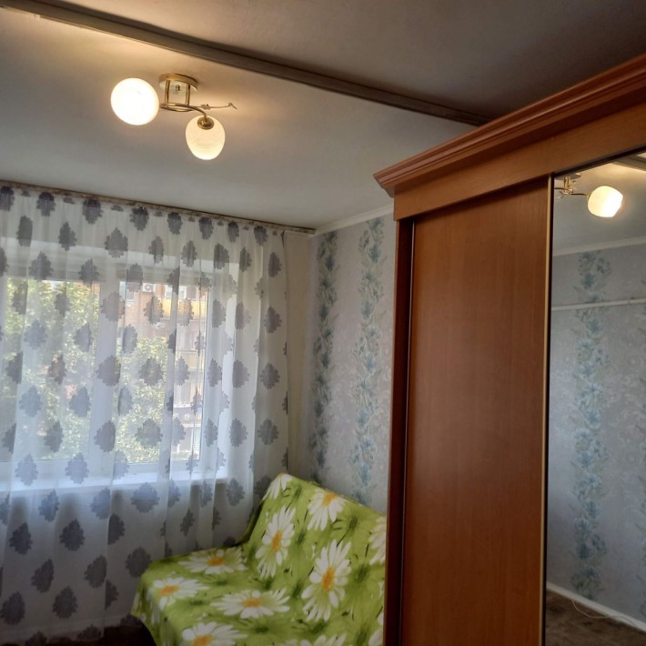 1-2особам кімната в гуртожитку вул.Бориспільска 3!дзвоніть. - фото 1