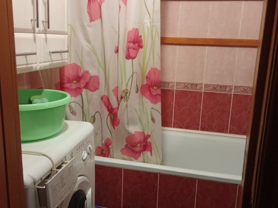 Здам кімнату для працюючої дівчини в районі  Урожаю Вінниця