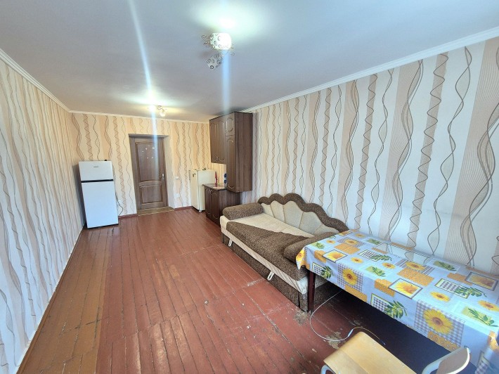 Центр здається кімната в гуртожитку р-н стадіона Спартак вільна - фото 1