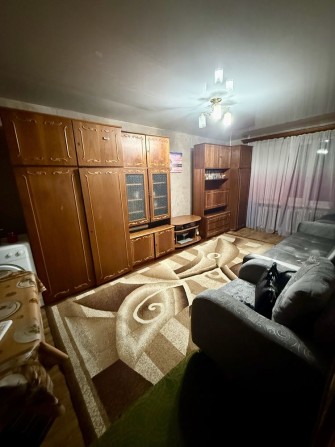 Оренда 2 роздільних кімнат у гуртожитку Центр міста - фото 1