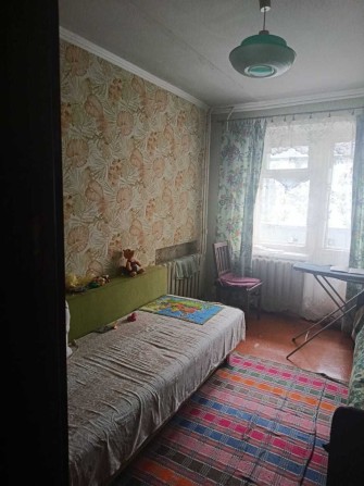 Сдам комнату для девушки постоянно или временно - фото 1