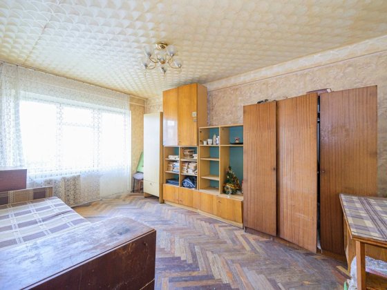 Здається  кімната ( непрохідна) в двокімнатній квартирі  м. Дарниця Київ