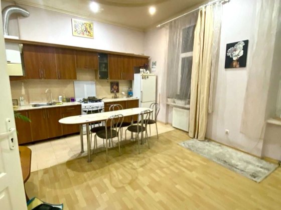 Підселення, оренда кімнати. вул. Крива Липа-Центр Львов