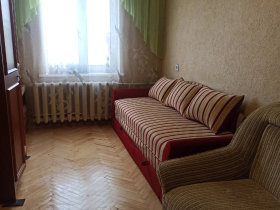 Сдам комнату порядочному мужчине, возможно с средней собакой Киев