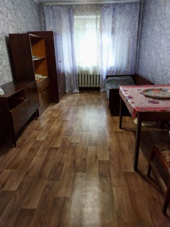 Сдам коммуну на Адмиральском пр-те - фото 1