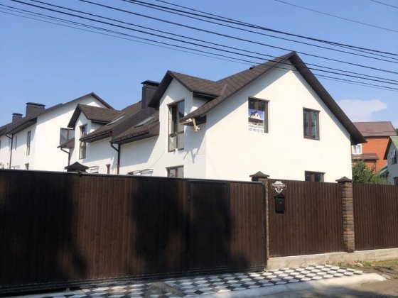 Продам дуплекс,будинок в “YOUNG TOWN KHOTIV”с. Хотів,Чабани,Лісники Хотів