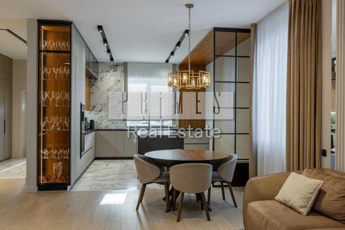 Продаж преміум будинку Хотів 220м2 10 соток ГАЗ/ЛІС - фото 1