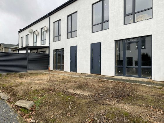 Цегляний таунхаус 81 м2. 5 км. від Києва. З документами. Без комісії Хотів