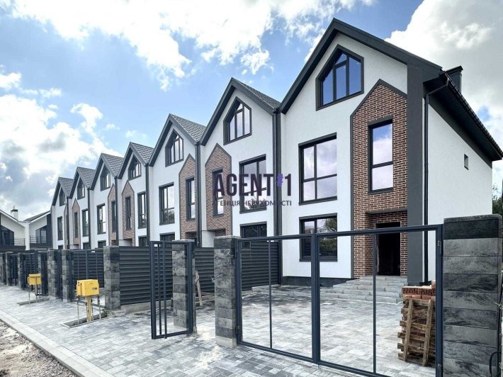 Залишився один!!! Просторий таунхаус 125 кв.м. з газом біля ЖК Чайка - фото 1