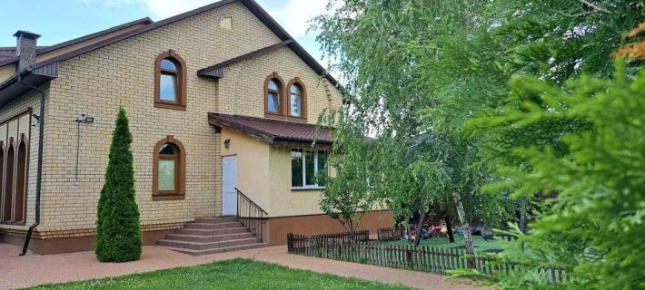 Затишний будинок 280 кв. м. + 8 соток --> с. Чайки, 5 км. від Києва - фото 1