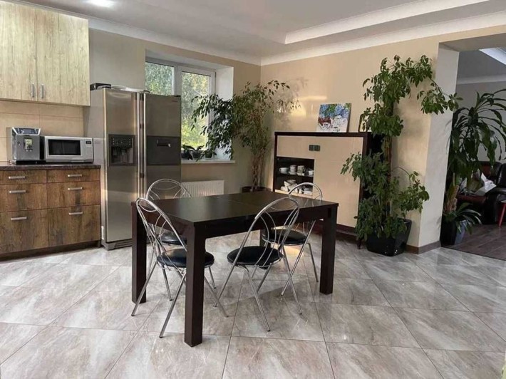 Продаж будинку в с.Чайки.Петропаловская Борщаговка. - фото 1