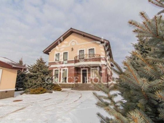 Продаж добротного будинку с.Хотів Лісники 15 соток 4 спальні 2 км Київ Хотів