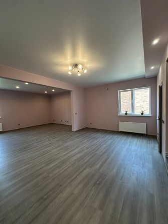 Терміново! Власник!Готовий будинок 160 м2+ Автонавіс 60м2,с.Білогород - фото 1