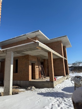 Будинок с. Хотів, вул. Київська 8 соток землі - фото 1