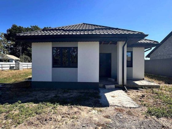 Продаж будинку в с.Шкарівка Шкарівка