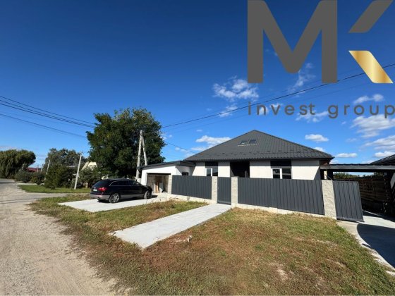 Будинок Шевченкове з підвалом Шевченкове