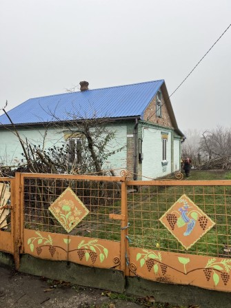 Продаю 2 будинка зручностями передмісті м Долинська на площі 50 соток - фото 1