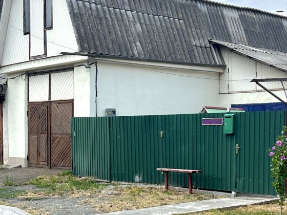 Продається будинок+СТО в центрі! Гайворон