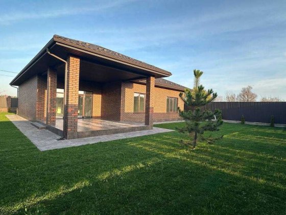 Будинок 200м2 на 6,5 сотках, Шевченкове, Газ, чистове оздоблення Шевченкове