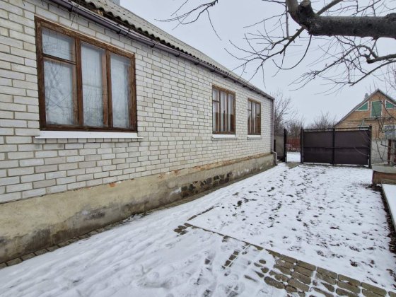 Продаж добротного будинку в м.Новомиргород