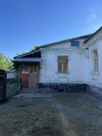 Будинок в центрі міста - фото 1