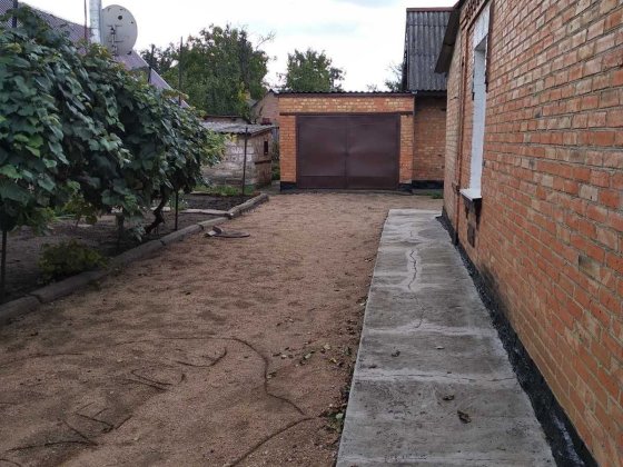 Будинок у місті Бобринець Кіровоградської області.