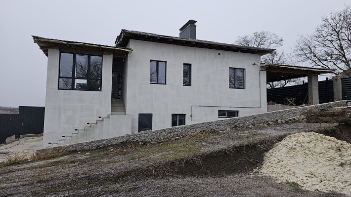 Продам новий елітний будинок Вільне біля Ліани - фото 1
