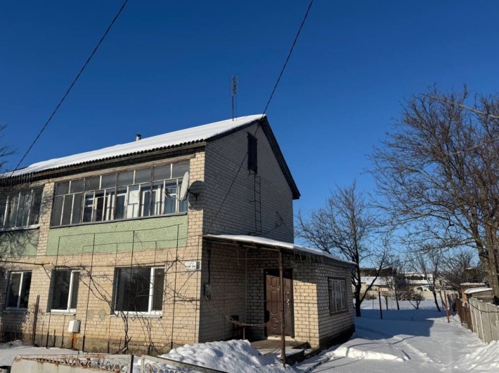 Продам приватний будинок - фото 1
