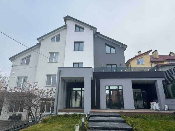 Приватний будинок|Сокільники|на етапі завершення ремонту|240кв.м Сокольники