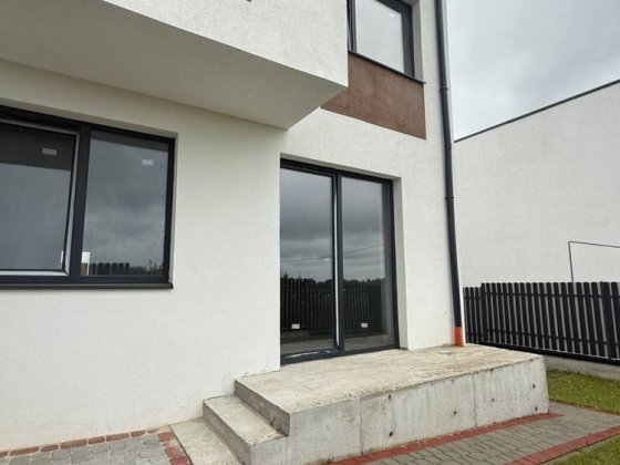 Продаж котеджу Вул. Старицького у Солонці – всього 5 км до Львова! Солонка