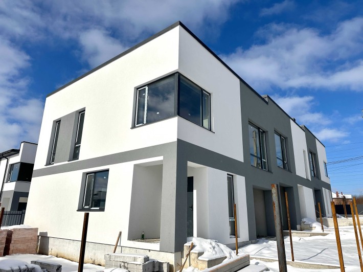 Продаж котеджу Солонка Наварійська бічна - фото 1